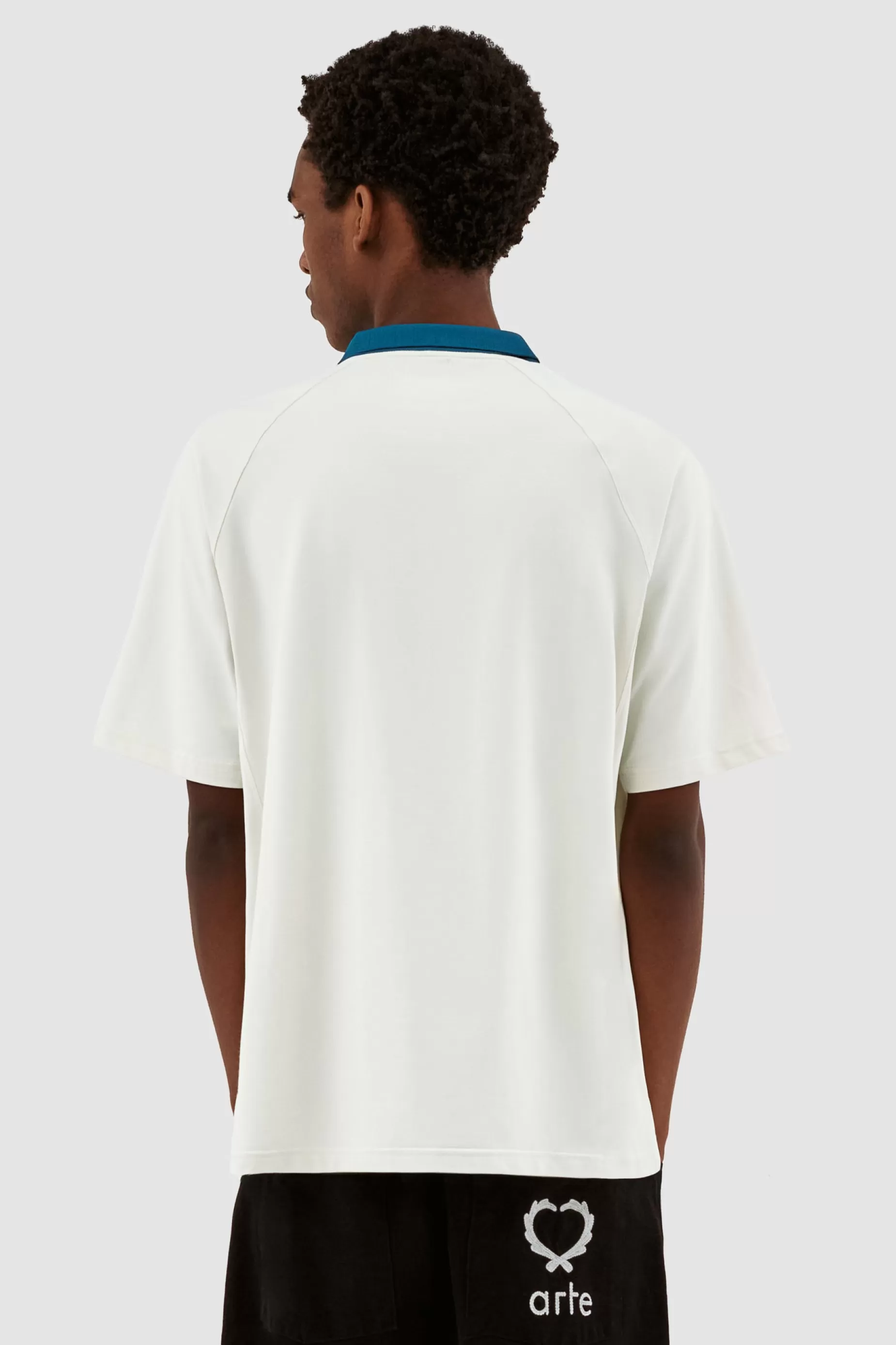 Arte Antwerp Taylor Collar T-shirt